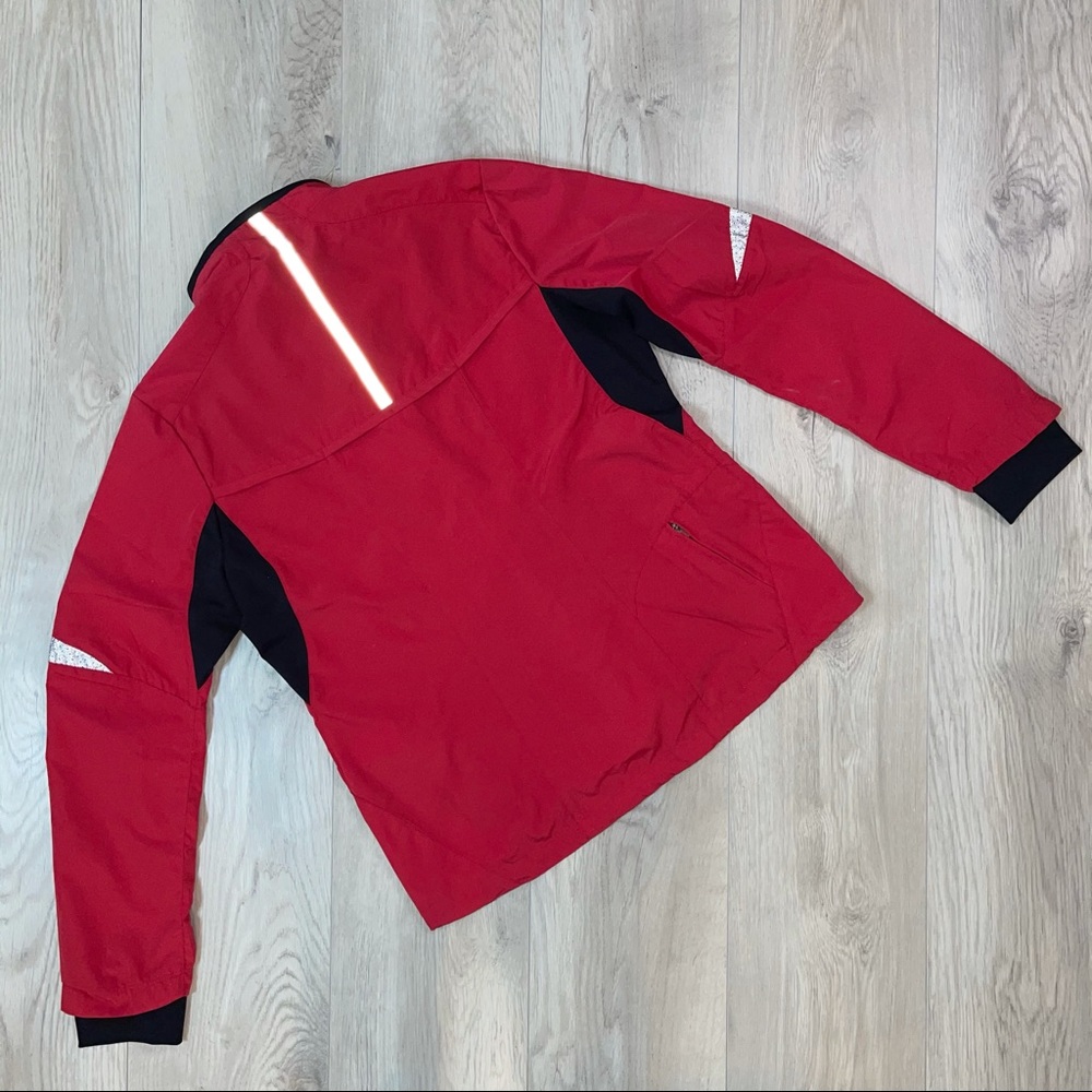 Running Room Jacket - Picture 5 of 5